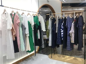 慶陽統衣服飾 品牌女裝批發，四季供貨無憂